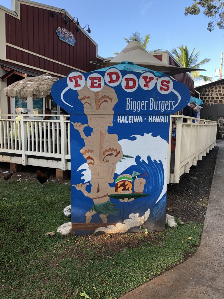 Teddy's Bigger Burgers in Haleiwa serves up delicious burgers. They also have this instagram worthy photo spot sign. Check them out!