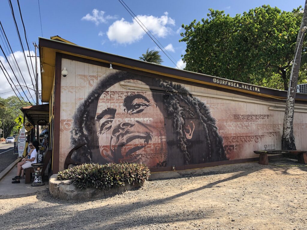 Bob Marley fans should not miss this mural of the legend painted on the wall of Haleiwa Surf N Sea. If you're a fan of Bob Marley there in an Instagram worthy photo spot in Haleiwa for you.